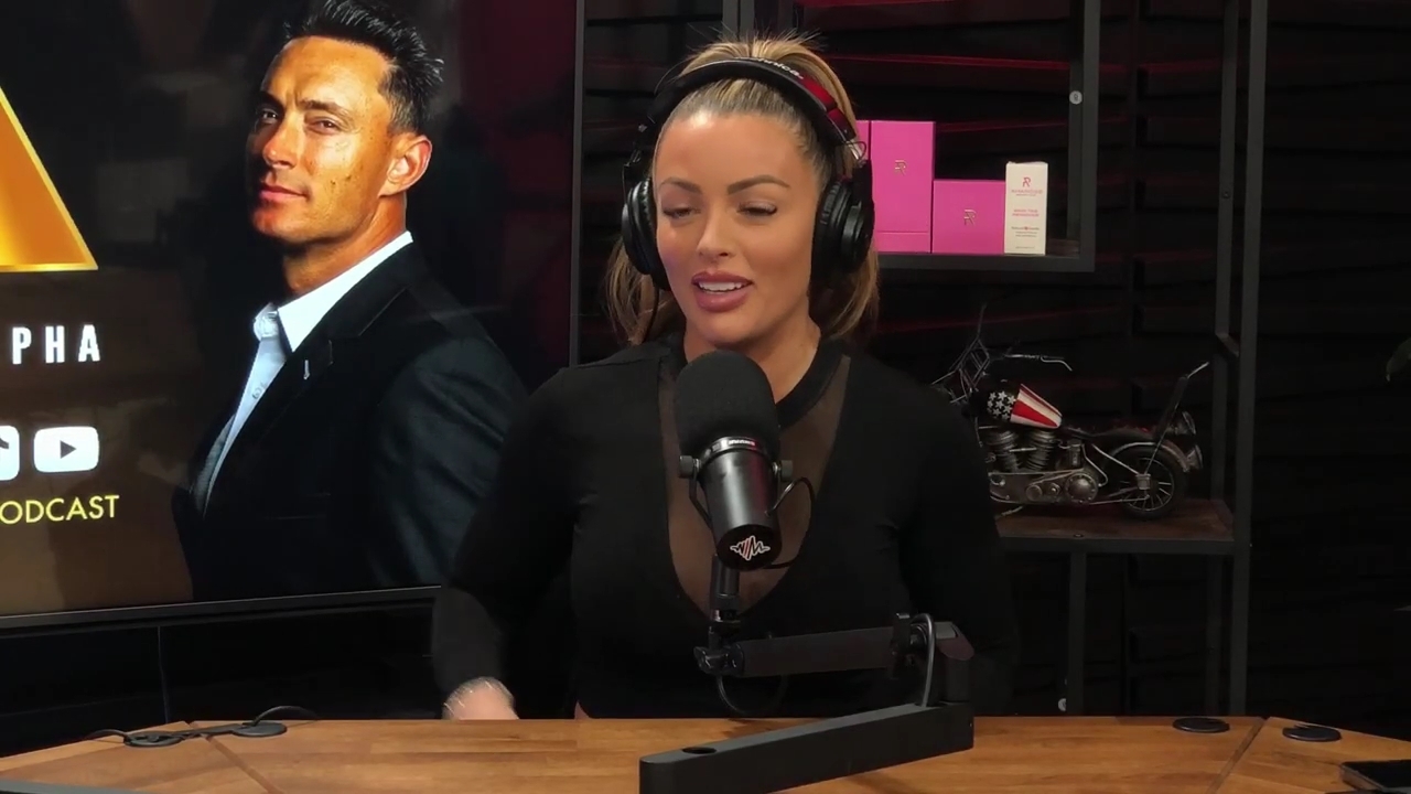 x2mate_com-Ep_14_-_Power_Alphas_Podcast__Super_Bowl2C_Taylor_Swift2C_Travis_Kelce___Mandy_Rose__mp44212.jpg