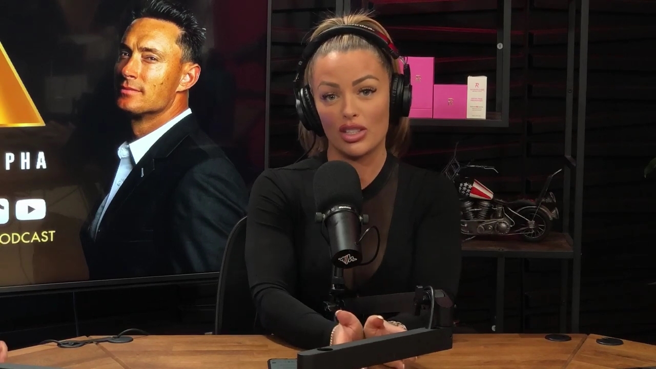 x2mate_com-Ep_14_-_Power_Alphas_Podcast__Super_Bowl2C_Taylor_Swift2C_Travis_Kelce___Mandy_Rose__mp44388.jpg
