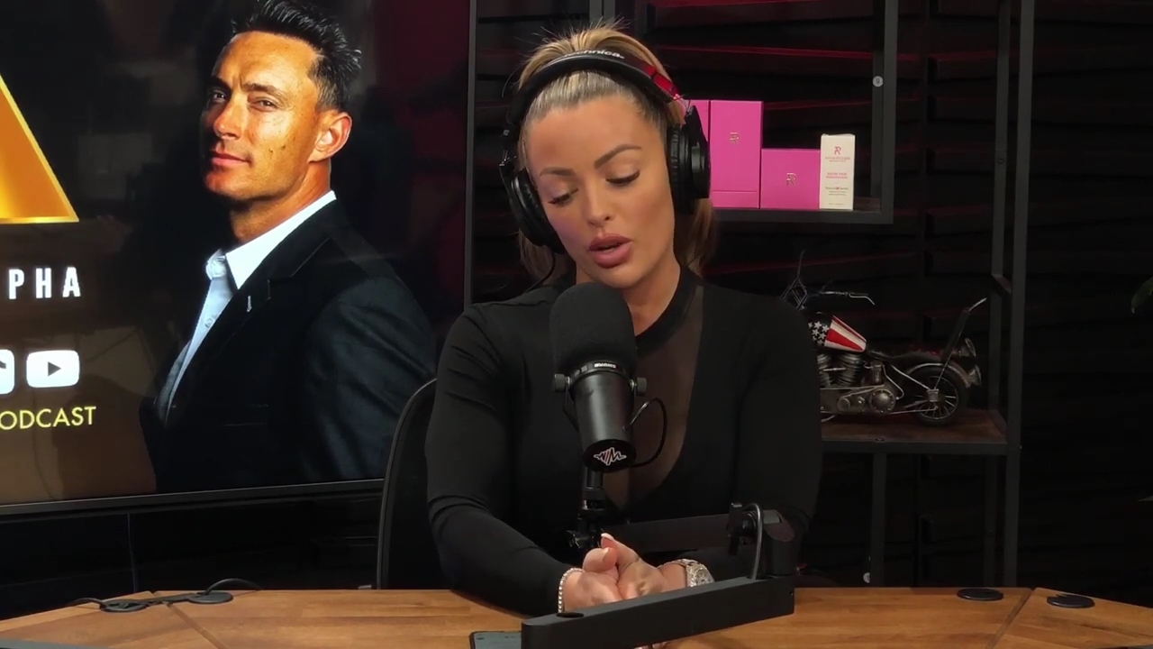 x2mate_com-Ep_14_-_Power_Alphas_Podcast__Super_Bowl2C_Taylor_Swift2C_Travis_Kelce___Mandy_Rose__mp44395.jpg
