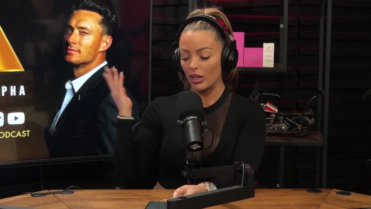 x2mate_com-Ep_14_-_Power_Alphas_Podcast__Super_Bowl2C_Taylor_Swift2C_Travis_Kelce___Mandy_Rose__mp44411.jpg