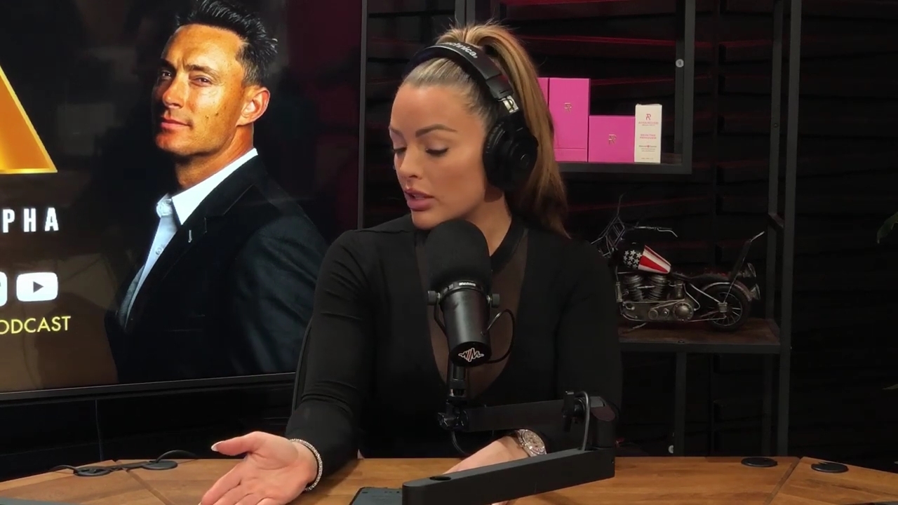 x2mate_com-Ep_14_-_Power_Alphas_Podcast__Super_Bowl2C_Taylor_Swift2C_Travis_Kelce___Mandy_Rose__mp44424.jpg