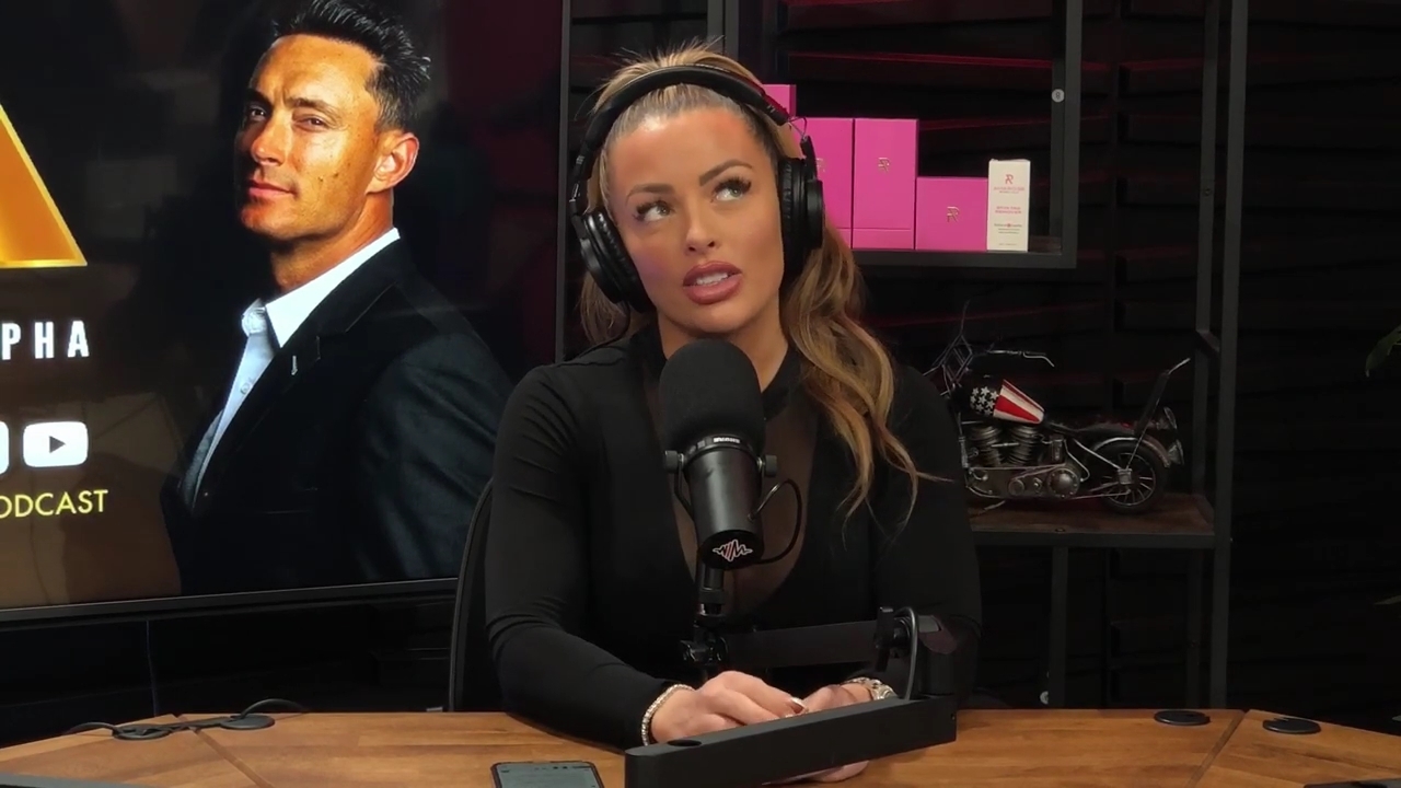 x2mate_com-Ep_14_-_Power_Alphas_Podcast__Super_Bowl2C_Taylor_Swift2C_Travis_Kelce___Mandy_Rose__mp44470.jpg