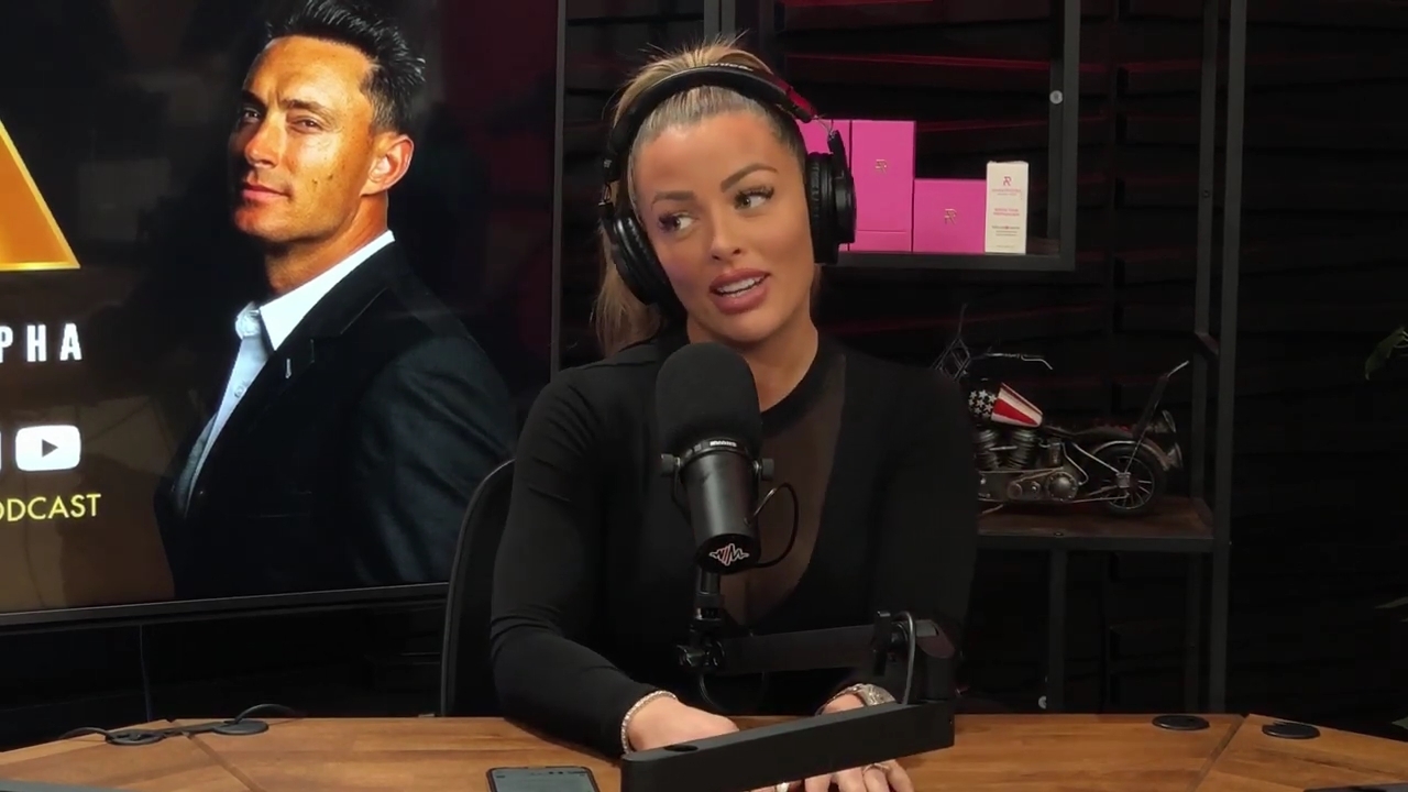 x2mate_com-Ep_14_-_Power_Alphas_Podcast__Super_Bowl2C_Taylor_Swift2C_Travis_Kelce___Mandy_Rose__mp44497.jpg