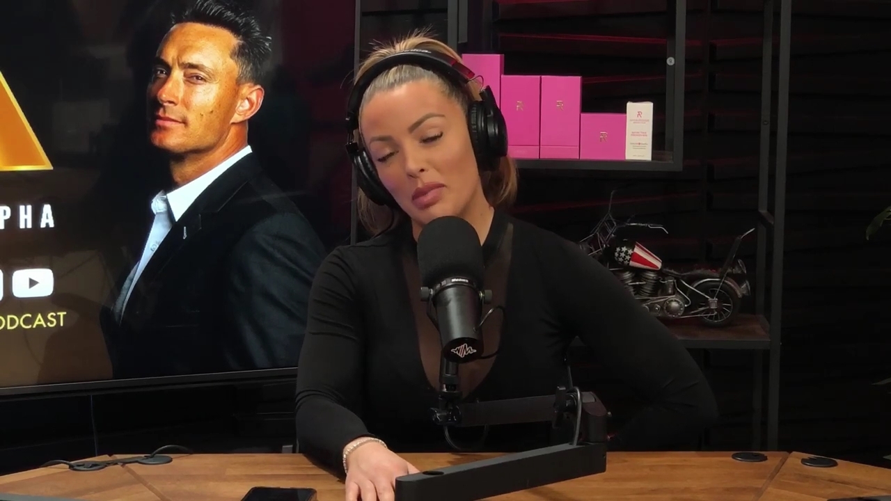 x2mate_com-Ep_14_-_Power_Alphas_Podcast__Super_Bowl2C_Taylor_Swift2C_Travis_Kelce___Mandy_Rose__mp44604.jpg