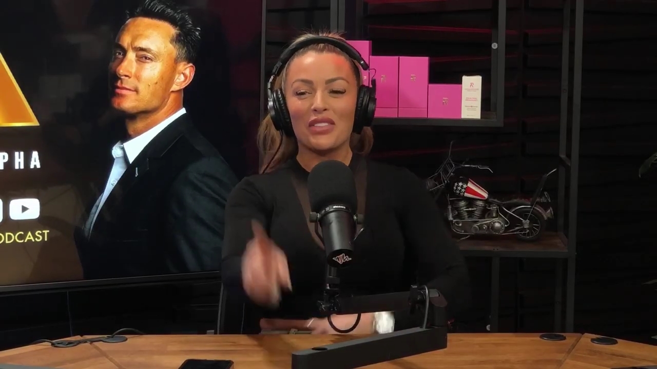 x2mate_com-Ep_14_-_Power_Alphas_Podcast__Super_Bowl2C_Taylor_Swift2C_Travis_Kelce___Mandy_Rose__mp44611.jpg