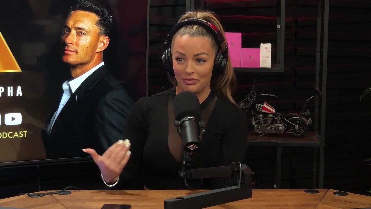 x2mate_com-Ep_14_-_Power_Alphas_Podcast__Super_Bowl2C_Taylor_Swift2C_Travis_Kelce___Mandy_Rose__mp44624.jpg