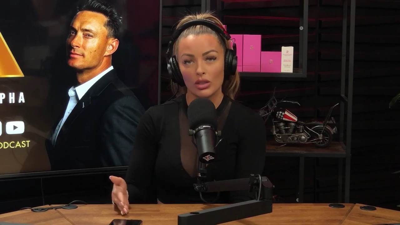 x2mate_com-Ep_14_-_Power_Alphas_Podcast__Super_Bowl2C_Taylor_Swift2C_Travis_Kelce___Mandy_Rose__mp44629.jpg