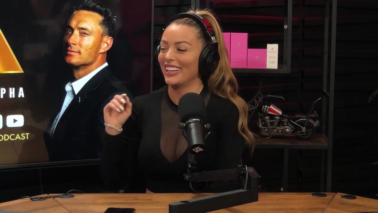 x2mate_com-Ep_14_-_Power_Alphas_Podcast__Super_Bowl2C_Taylor_Swift2C_Travis_Kelce___Mandy_Rose__mp44636.jpg