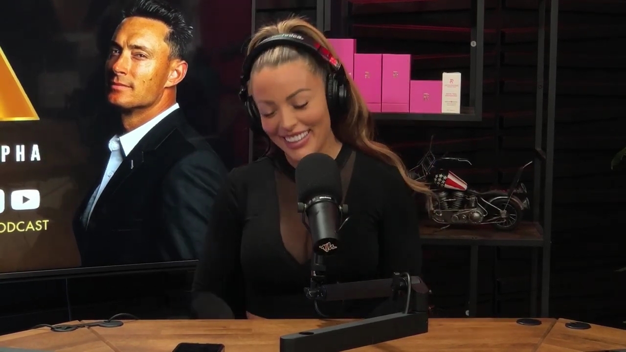 x2mate_com-Ep_14_-_Power_Alphas_Podcast__Super_Bowl2C_Taylor_Swift2C_Travis_Kelce___Mandy_Rose__mp44637.jpg
