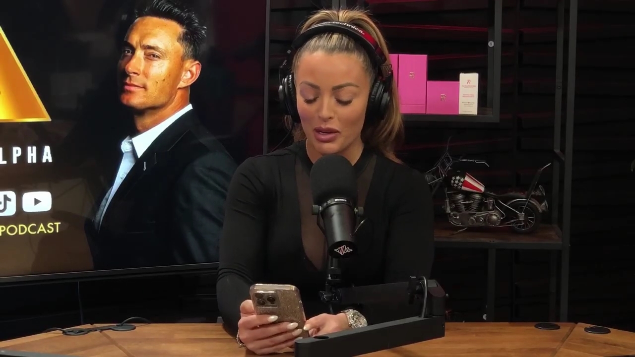 x2mate_com-Ep_14_-_Power_Alphas_Podcast__Super_Bowl2C_Taylor_Swift2C_Travis_Kelce___Mandy_Rose__mp44712.jpg