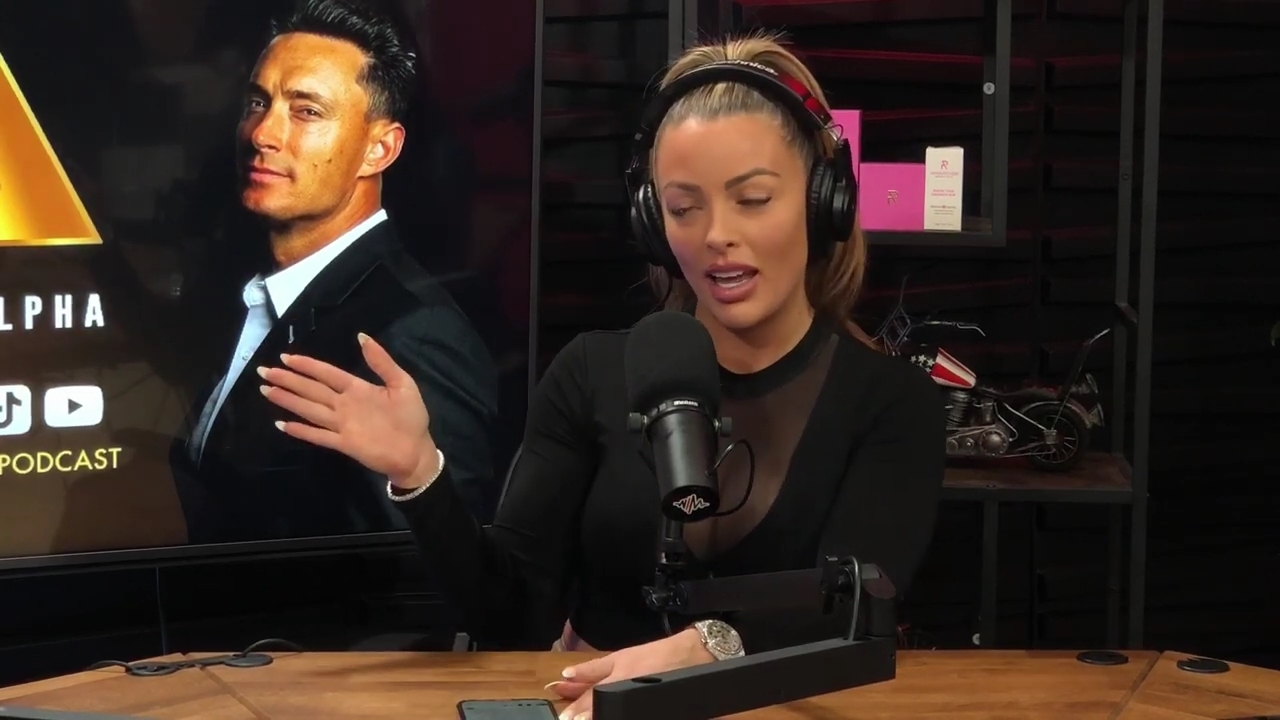 x2mate_com-Ep_14_-_Power_Alphas_Podcast__Super_Bowl2C_Taylor_Swift2C_Travis_Kelce___Mandy_Rose__mp44717.jpg