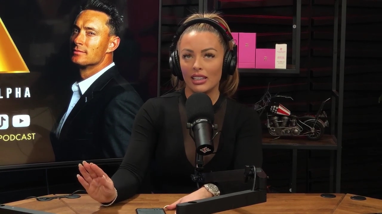 x2mate_com-Ep_14_-_Power_Alphas_Podcast__Super_Bowl2C_Taylor_Swift2C_Travis_Kelce___Mandy_Rose__mp44726.jpg