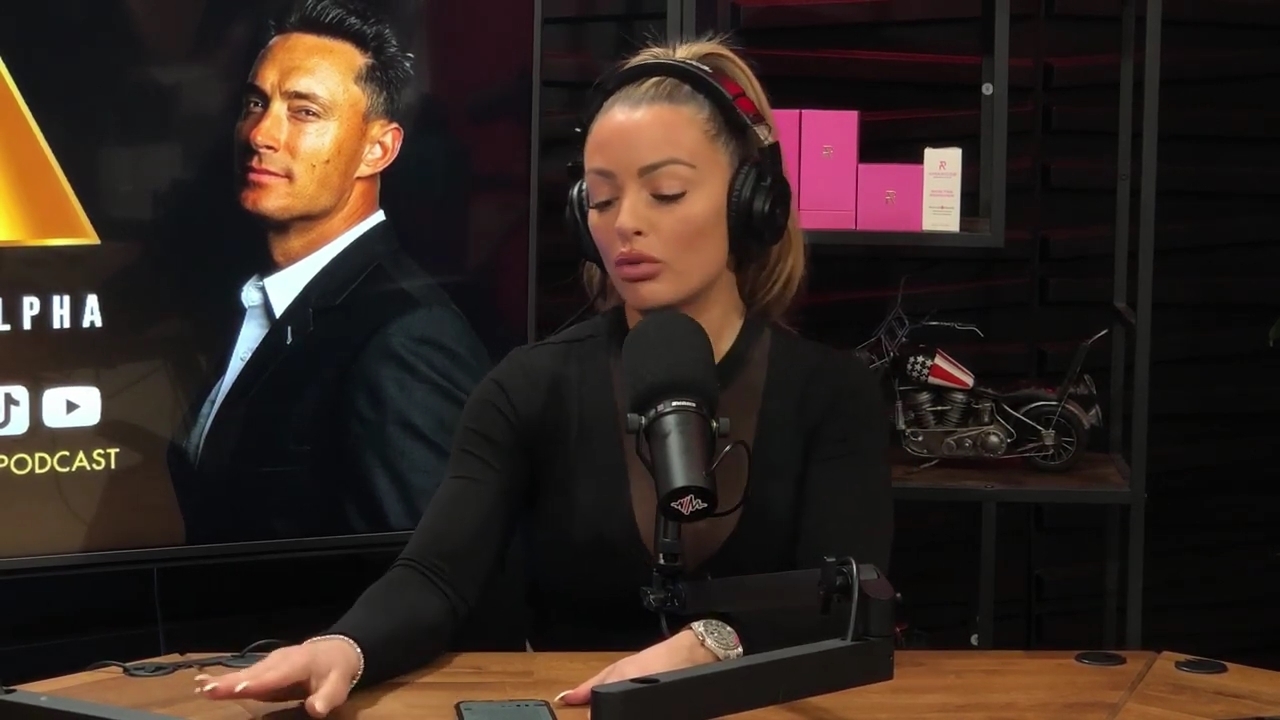 x2mate_com-Ep_14_-_Power_Alphas_Podcast__Super_Bowl2C_Taylor_Swift2C_Travis_Kelce___Mandy_Rose__mp44733.jpg