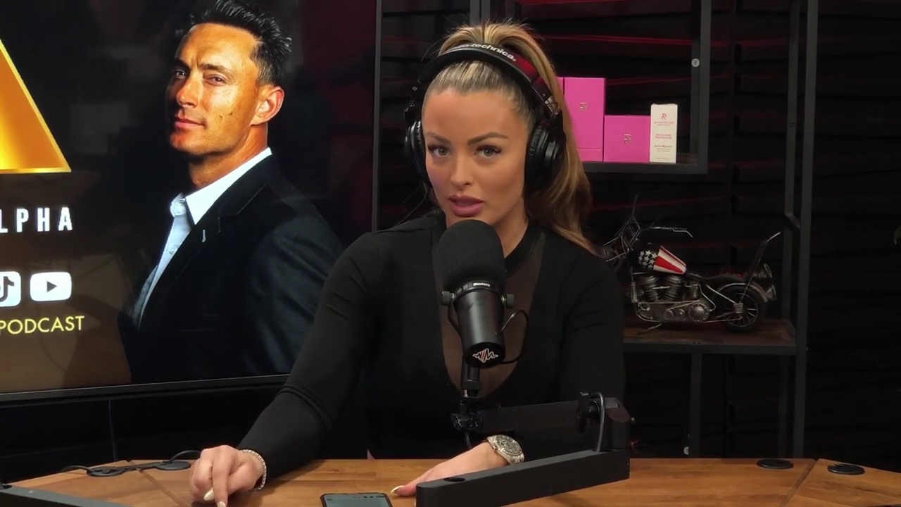 x2mate_com-Ep_14_-_Power_Alphas_Podcast__Super_Bowl2C_Taylor_Swift2C_Travis_Kelce___Mandy_Rose__mp44743.jpg