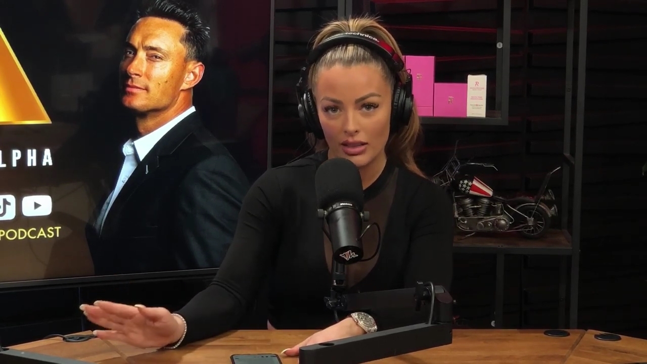 x2mate_com-Ep_14_-_Power_Alphas_Podcast__Super_Bowl2C_Taylor_Swift2C_Travis_Kelce___Mandy_Rose__mp44747.jpg