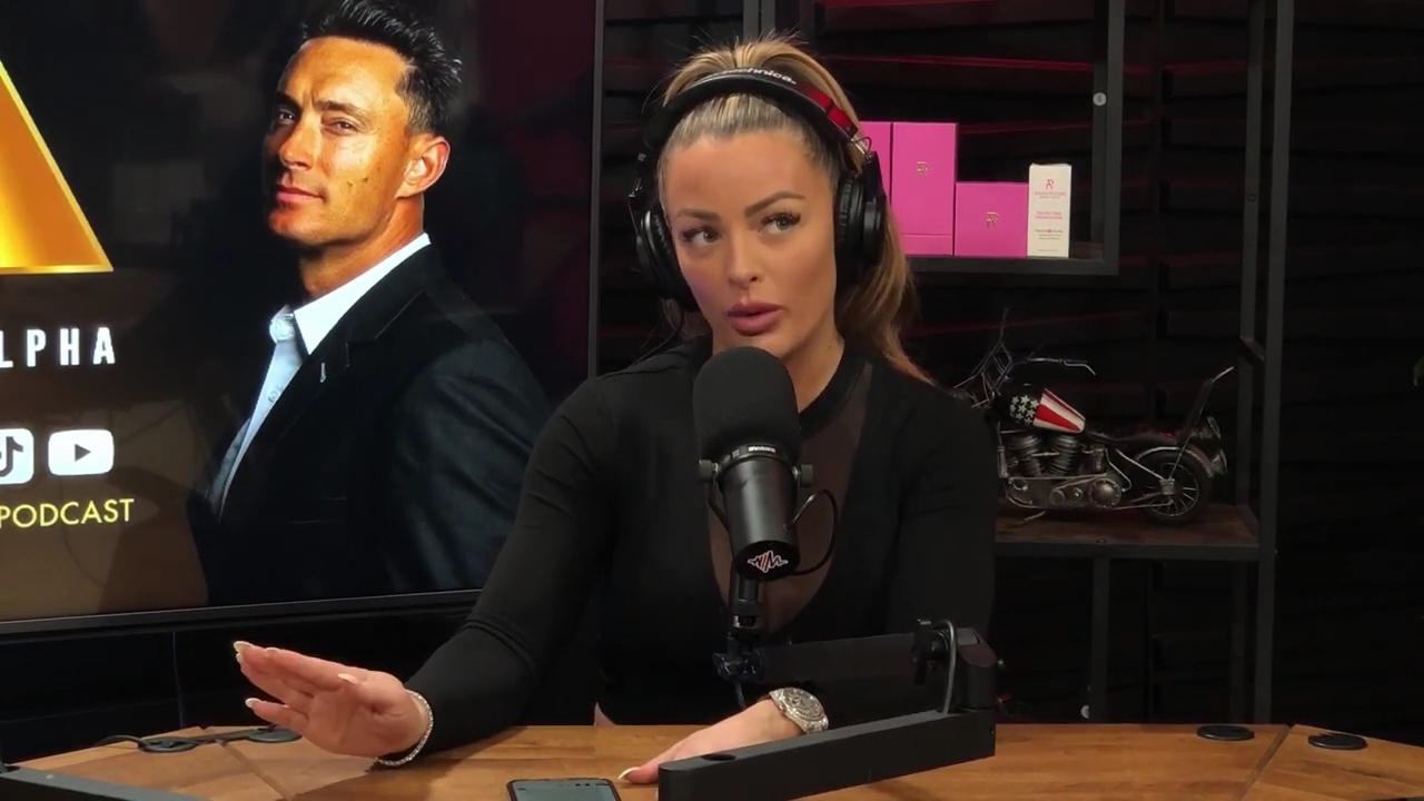 x2mate_com-Ep_14_-_Power_Alphas_Podcast__Super_Bowl2C_Taylor_Swift2C_Travis_Kelce___Mandy_Rose__mp44748.jpg