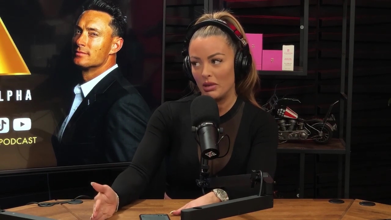 x2mate_com-Ep_14_-_Power_Alphas_Podcast__Super_Bowl2C_Taylor_Swift2C_Travis_Kelce___Mandy_Rose__mp44751.jpg