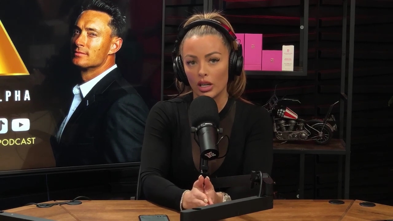 x2mate_com-Ep_14_-_Power_Alphas_Podcast__Super_Bowl2C_Taylor_Swift2C_Travis_Kelce___Mandy_Rose__mp44785.jpg