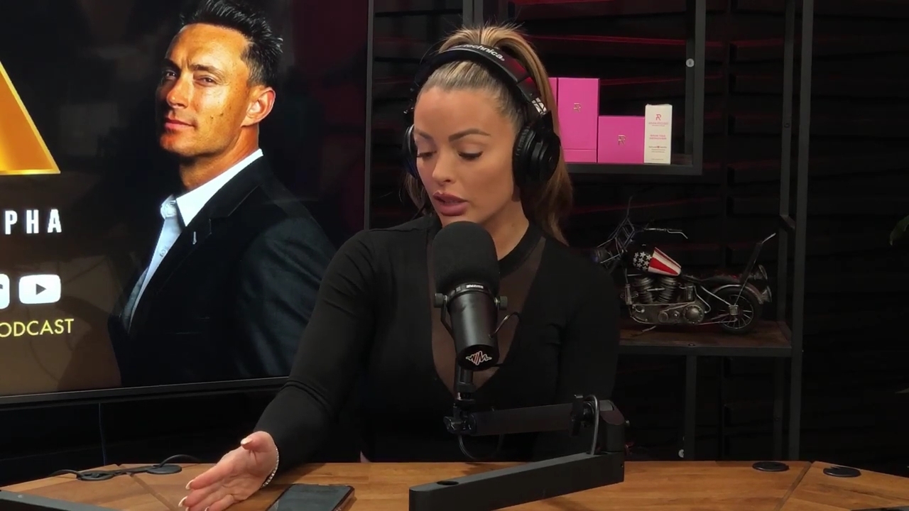 x2mate_com-Ep_14_-_Power_Alphas_Podcast__Super_Bowl2C_Taylor_Swift2C_Travis_Kelce___Mandy_Rose__mp44956.jpg
