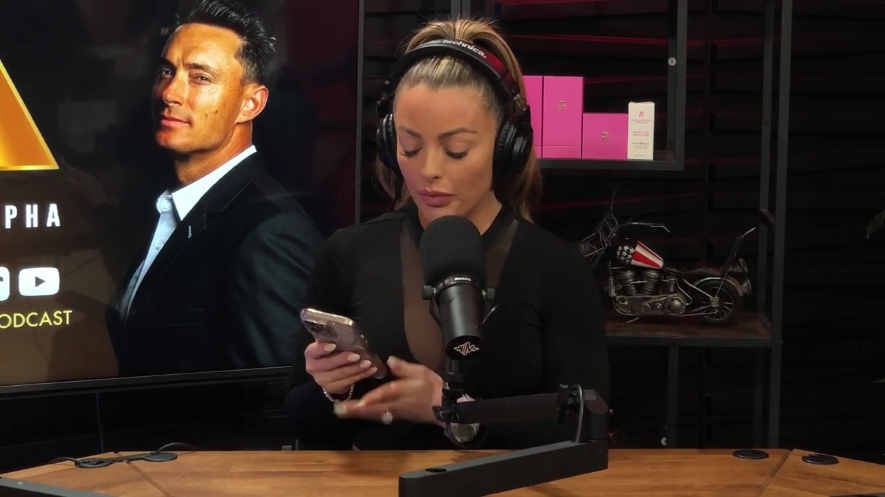 x2mate_com-Ep_14_-_Power_Alphas_Podcast__Super_Bowl2C_Taylor_Swift2C_Travis_Kelce___Mandy_Rose__mp44962.jpg