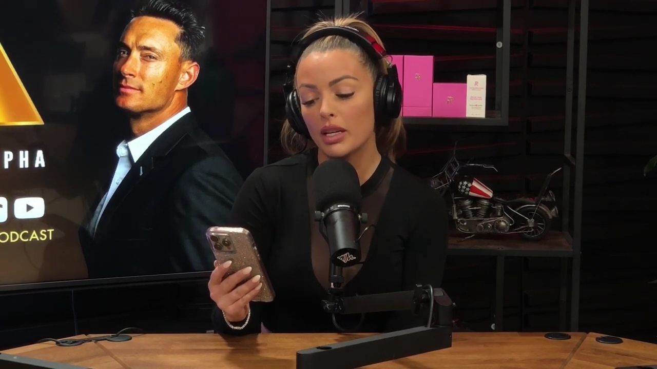 x2mate_com-Ep_14_-_Power_Alphas_Podcast__Super_Bowl2C_Taylor_Swift2C_Travis_Kelce___Mandy_Rose__mp44987.jpg