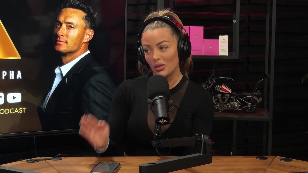 x2mate_com-Ep_14_-_Power_Alphas_Podcast__Super_Bowl2C_Taylor_Swift2C_Travis_Kelce___Mandy_Rose__mp44993.jpg