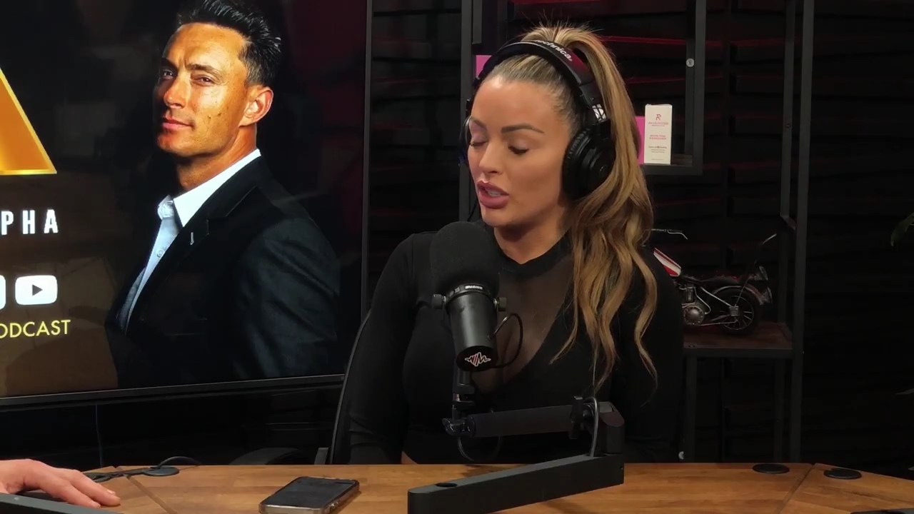 x2mate_com-Ep_14_-_Power_Alphas_Podcast__Super_Bowl2C_Taylor_Swift2C_Travis_Kelce___Mandy_Rose__mp45026.jpg