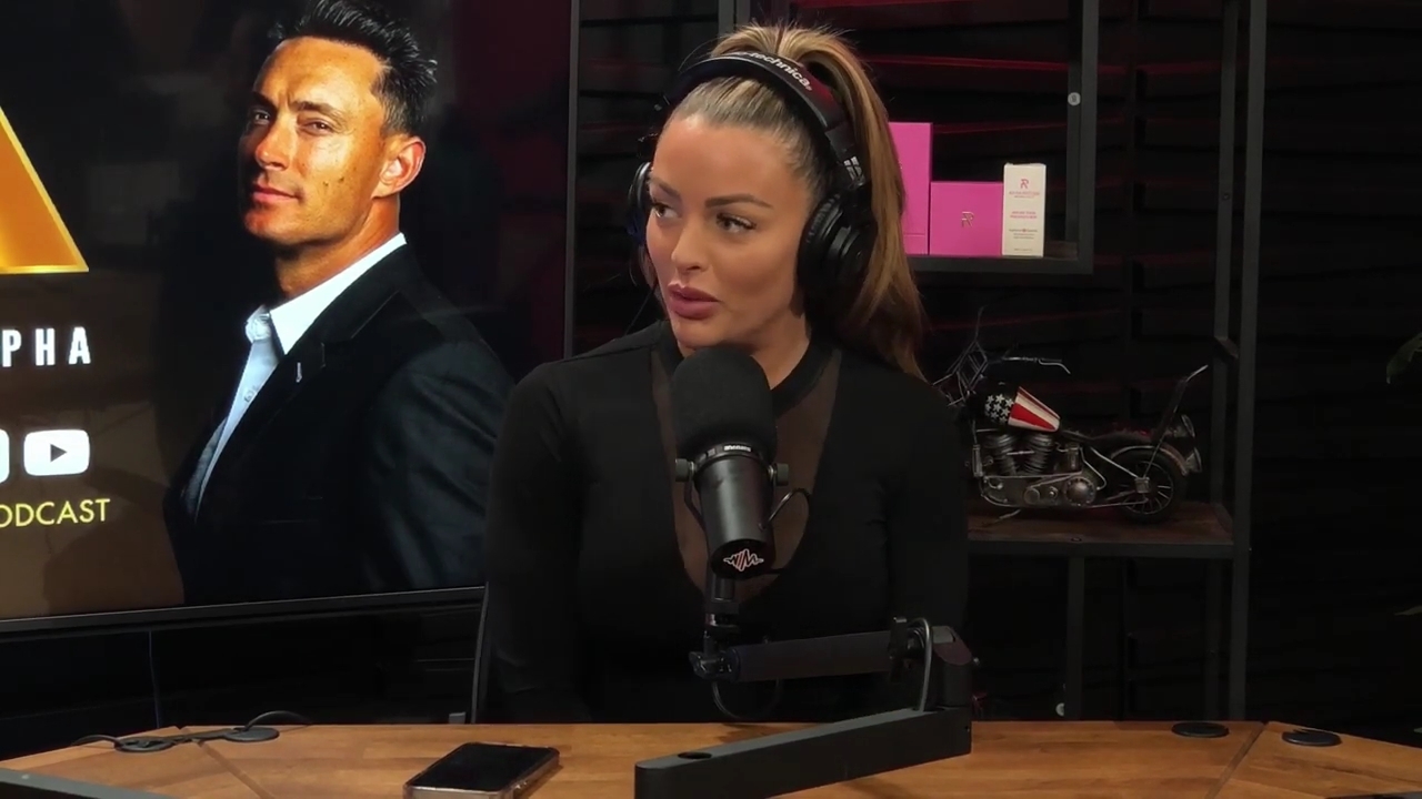 x2mate_com-Ep_14_-_Power_Alphas_Podcast__Super_Bowl2C_Taylor_Swift2C_Travis_Kelce___Mandy_Rose__mp45061.jpg