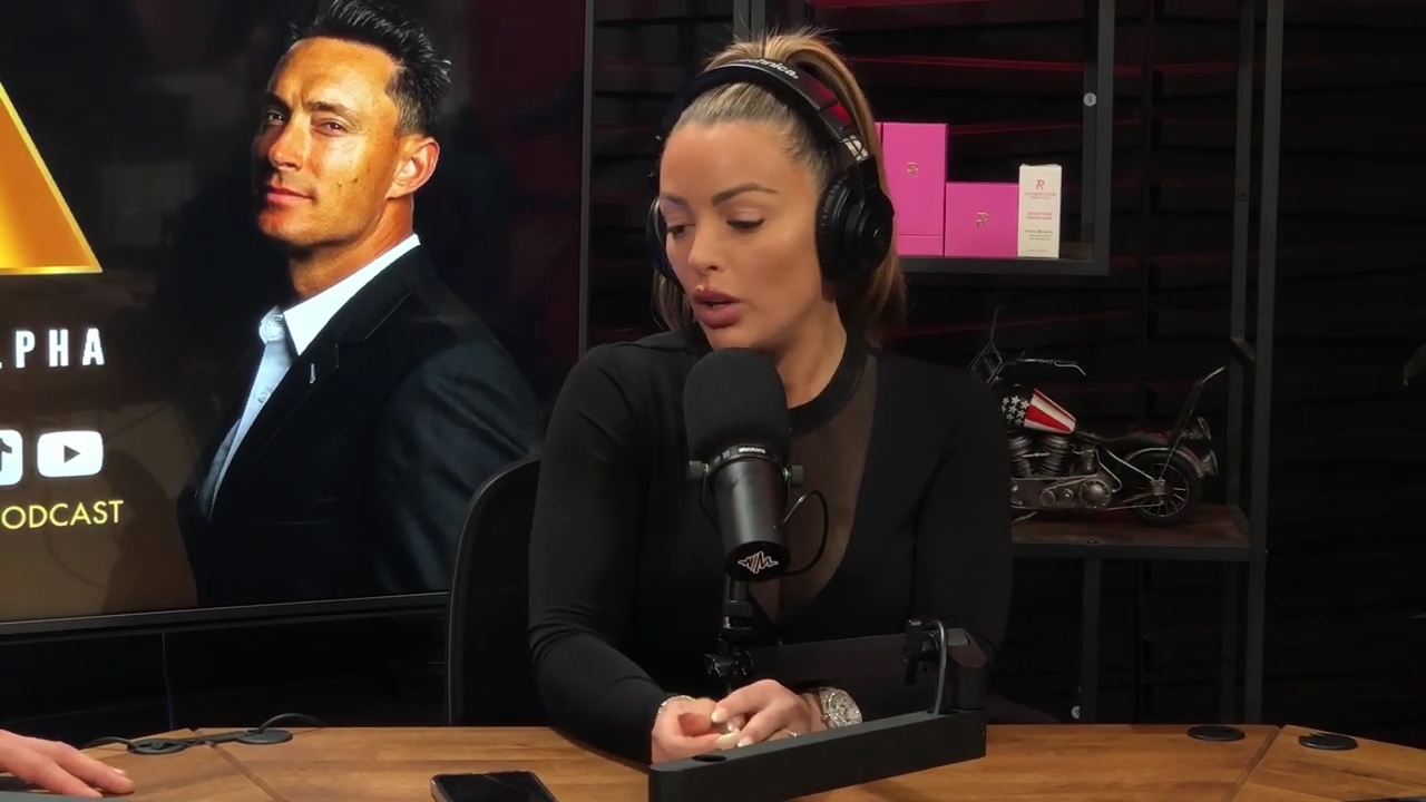 x2mate_com-Ep_14_-_Power_Alphas_Podcast__Super_Bowl2C_Taylor_Swift2C_Travis_Kelce___Mandy_Rose__mp45072.jpg