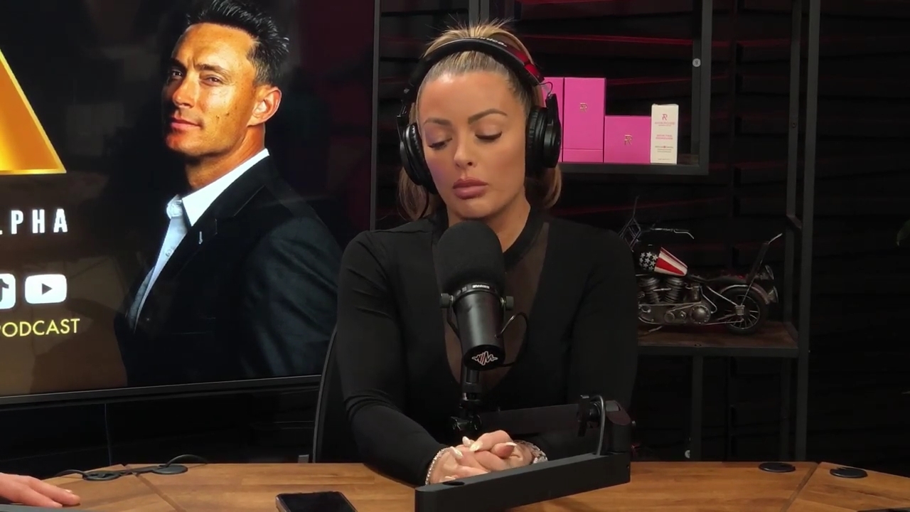 x2mate_com-Ep_14_-_Power_Alphas_Podcast__Super_Bowl2C_Taylor_Swift2C_Travis_Kelce___Mandy_Rose__mp45079.jpg