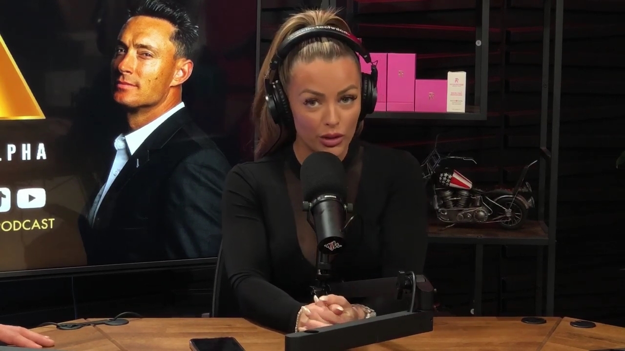 x2mate_com-Ep_14_-_Power_Alphas_Podcast__Super_Bowl2C_Taylor_Swift2C_Travis_Kelce___Mandy_Rose__mp45081.jpg