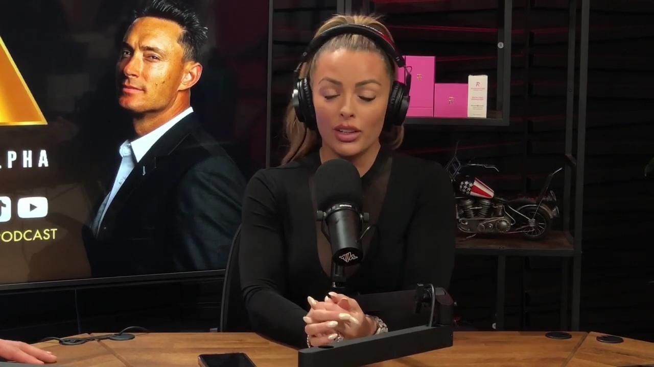 x2mate_com-Ep_14_-_Power_Alphas_Podcast__Super_Bowl2C_Taylor_Swift2C_Travis_Kelce___Mandy_Rose__mp45082.jpg
