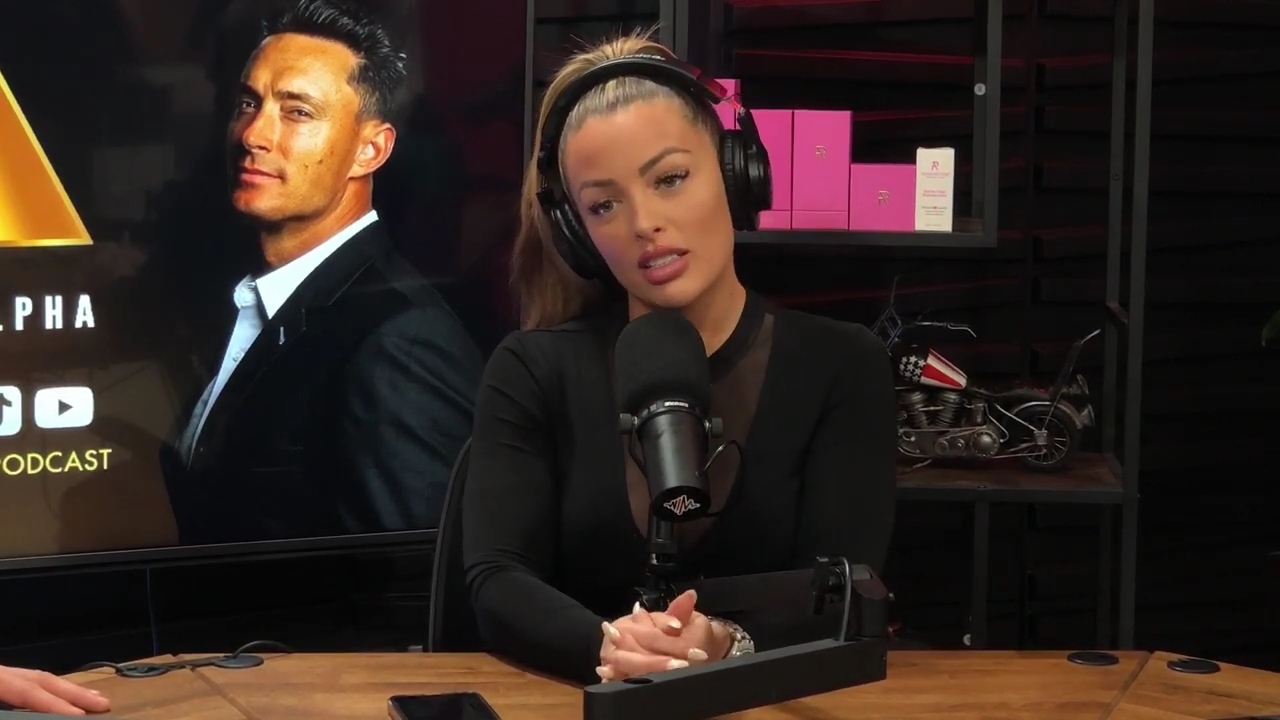 x2mate_com-Ep_14_-_Power_Alphas_Podcast__Super_Bowl2C_Taylor_Swift2C_Travis_Kelce___Mandy_Rose__mp45084.jpg