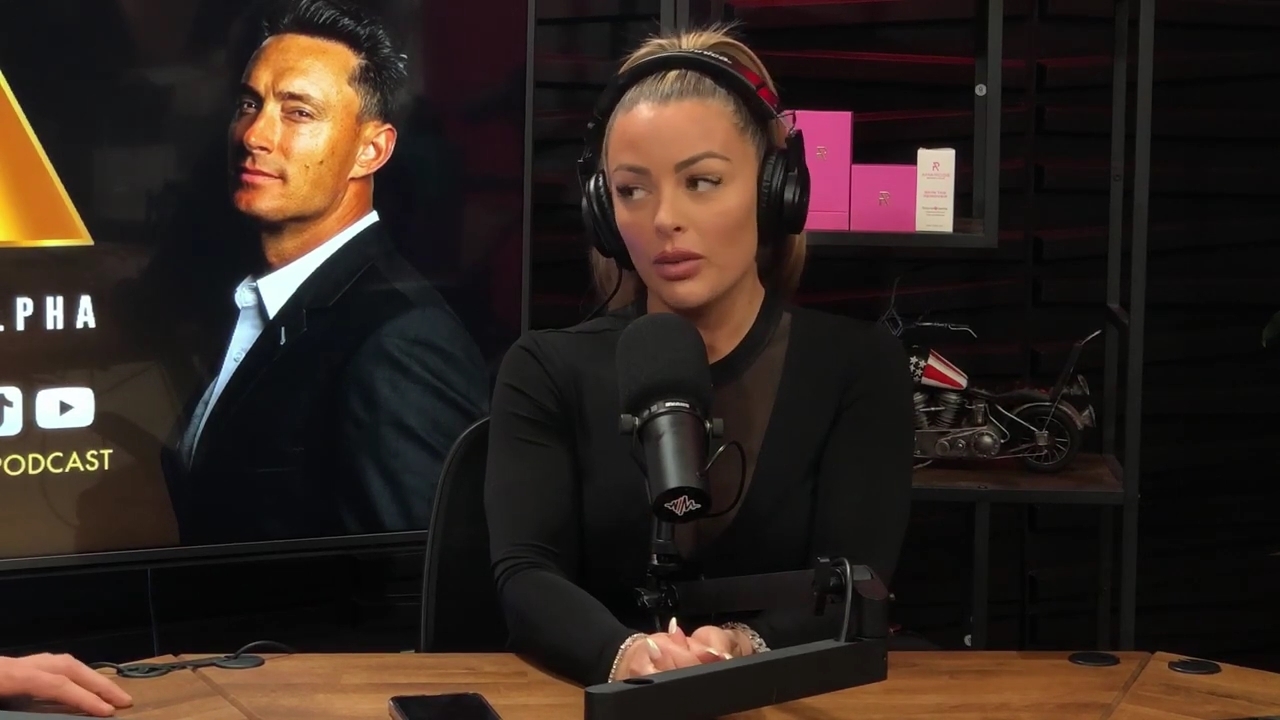 x2mate_com-Ep_14_-_Power_Alphas_Podcast__Super_Bowl2C_Taylor_Swift2C_Travis_Kelce___Mandy_Rose__mp45092.jpg