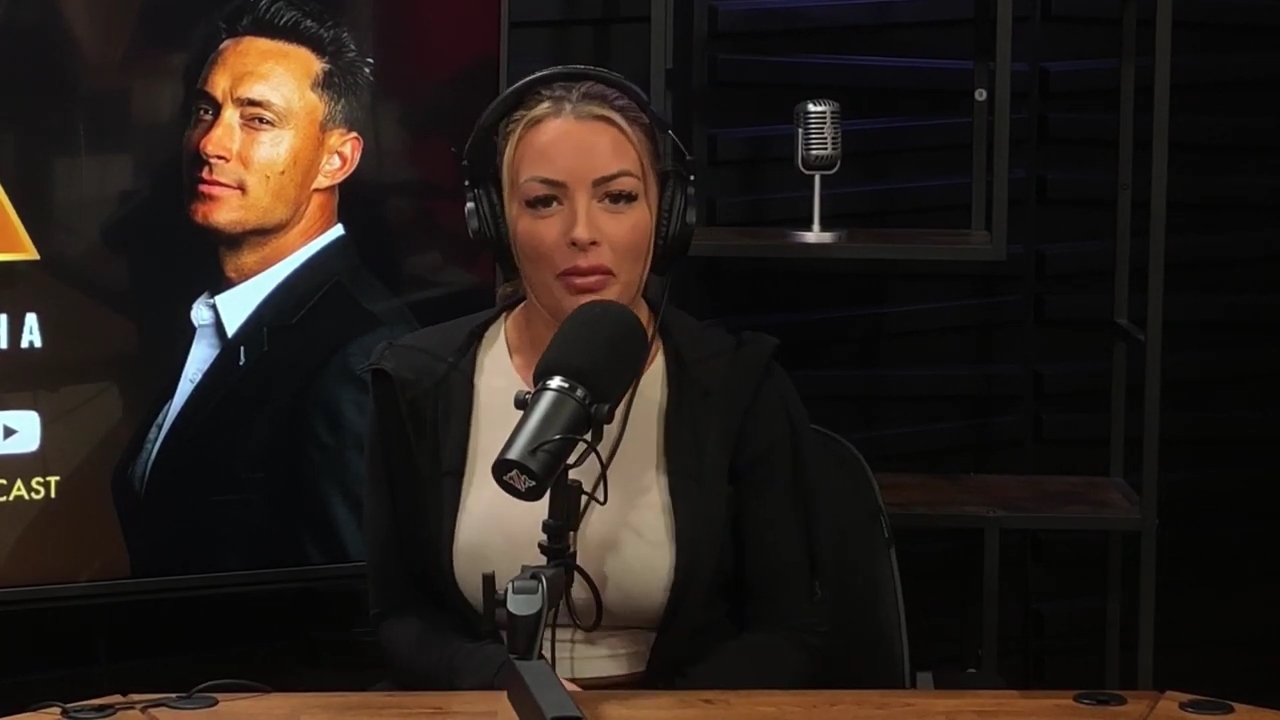 x2mate_com-Ep_15_-_Power_Alphas_Podcast__Chris_Van_Vliet___Mandy_Rose__mp40285.jpg