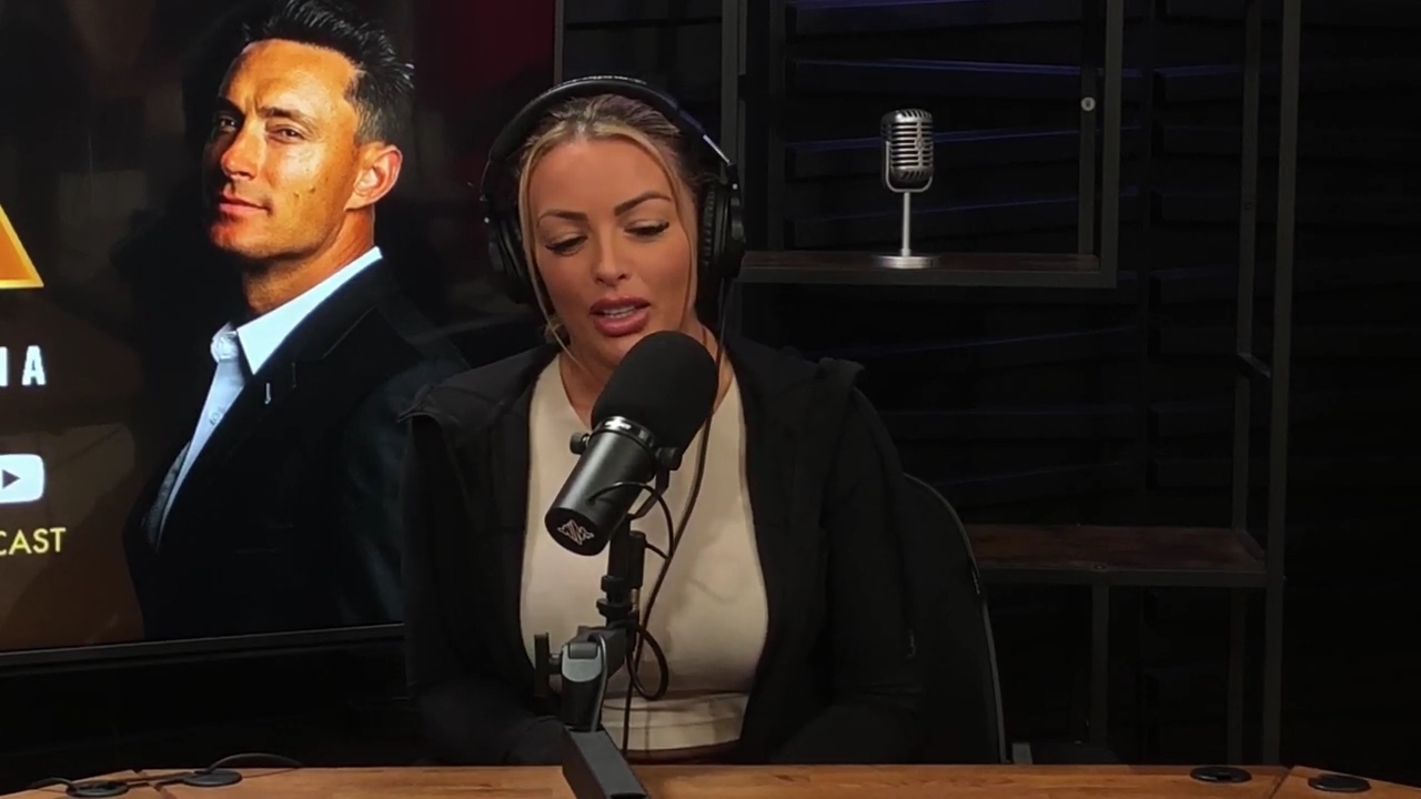 x2mate_com-Ep_15_-_Power_Alphas_Podcast__Chris_Van_Vliet___Mandy_Rose__mp40289.jpg