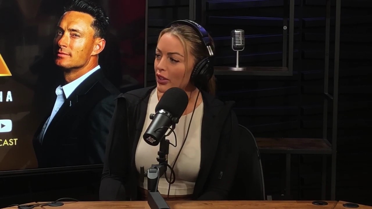 x2mate_com-Ep_15_-_Power_Alphas_Podcast__Chris_Van_Vliet___Mandy_Rose__mp40450.jpg
