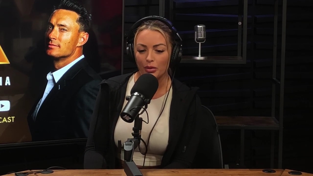 x2mate_com-Ep_15_-_Power_Alphas_Podcast__Chris_Van_Vliet___Mandy_Rose__mp40453.jpg