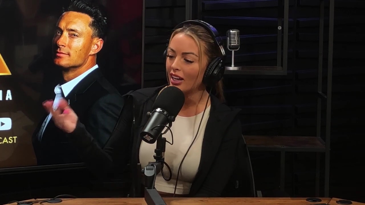 x2mate_com-Ep_15_-_Power_Alphas_Podcast__Chris_Van_Vliet___Mandy_Rose__mp40604.jpg