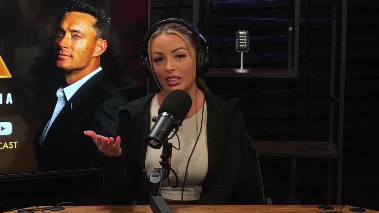x2mate_com-Ep_15_-_Power_Alphas_Podcast__Chris_Van_Vliet___Mandy_Rose__mp40607.jpg