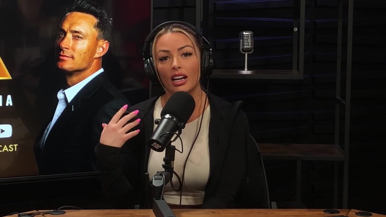 x2mate_com-Ep_15_-_Power_Alphas_Podcast__Chris_Van_Vliet___Mandy_Rose__mp40610.jpg