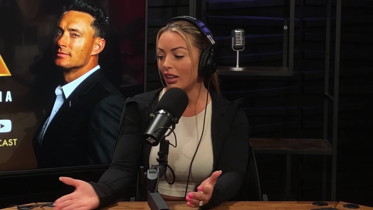 x2mate_com-Ep_15_-_Power_Alphas_Podcast__Chris_Van_Vliet___Mandy_Rose__mp40625.jpg