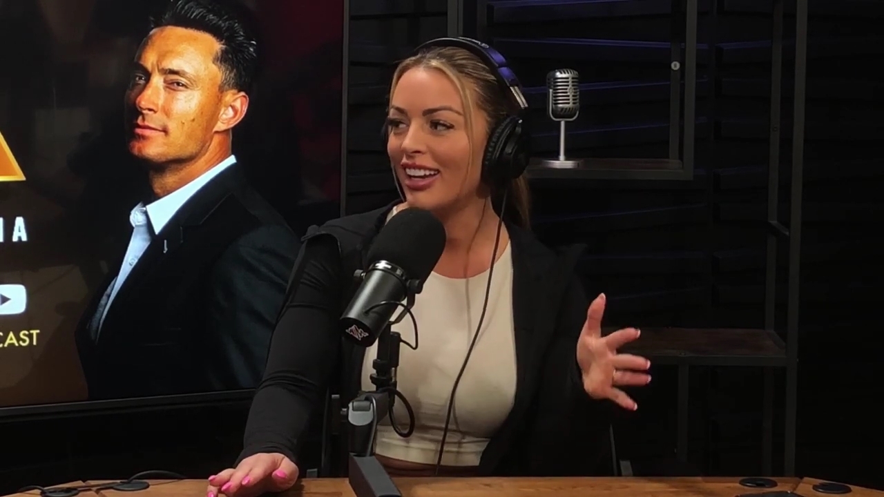 x2mate_com-Ep_15_-_Power_Alphas_Podcast__Chris_Van_Vliet___Mandy_Rose__mp40639.jpg