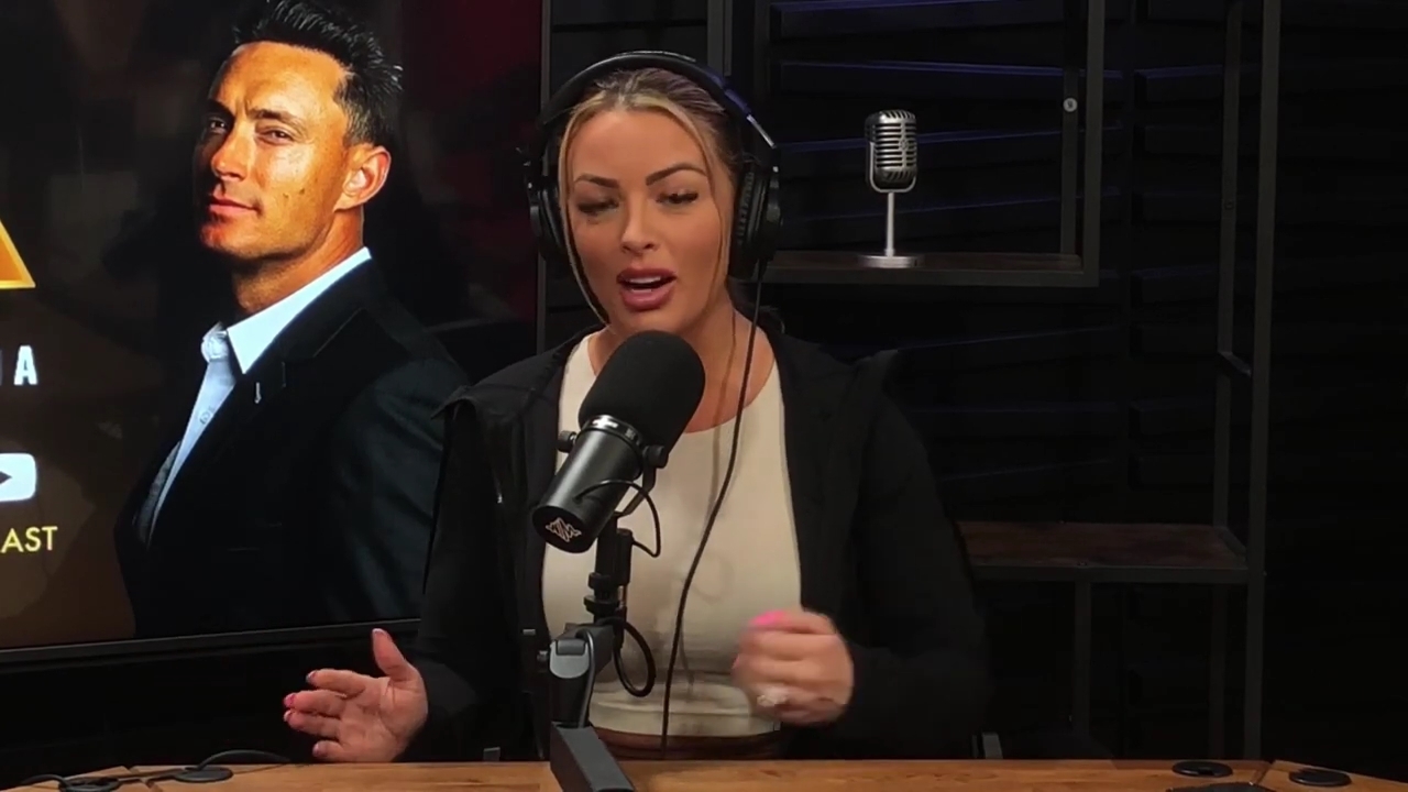x2mate_com-Ep_15_-_Power_Alphas_Podcast__Chris_Van_Vliet___Mandy_Rose__mp40649.jpg