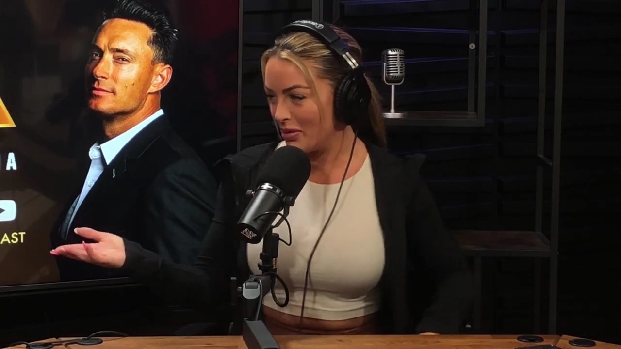 x2mate_com-Ep_15_-_Power_Alphas_Podcast__Chris_Van_Vliet___Mandy_Rose__mp40654.jpg
