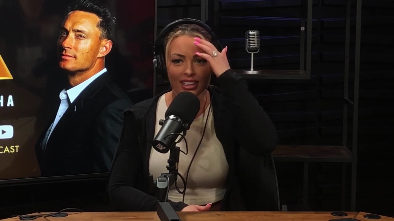 x2mate_com-Ep_15_-_Power_Alphas_Podcast__Chris_Van_Vliet___Mandy_Rose__mp40739.jpg