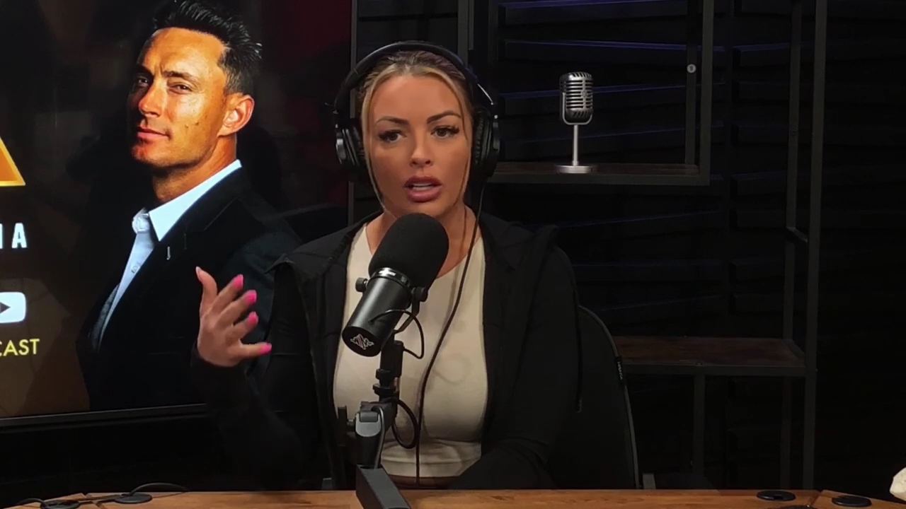 x2mate_com-Ep_15_-_Power_Alphas_Podcast__Chris_Van_Vliet___Mandy_Rose__mp40816.jpg