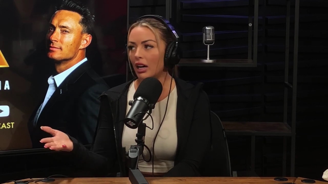x2mate_com-Ep_15_-_Power_Alphas_Podcast__Chris_Van_Vliet___Mandy_Rose__mp40817.jpg