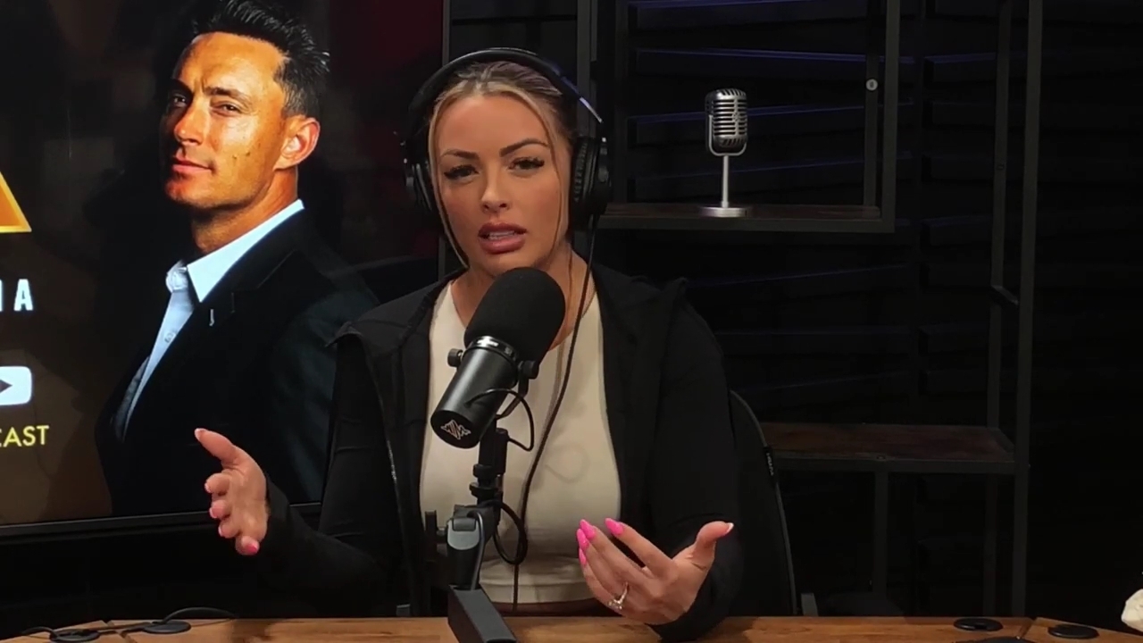 x2mate_com-Ep_15_-_Power_Alphas_Podcast__Chris_Van_Vliet___Mandy_Rose__mp40824.jpg