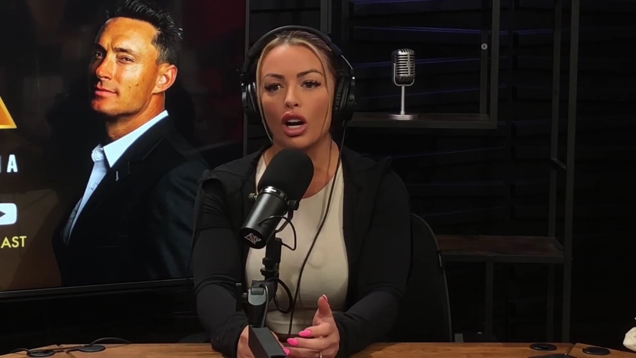 x2mate_com-Ep_15_-_Power_Alphas_Podcast__Chris_Van_Vliet___Mandy_Rose__mp40828.jpg